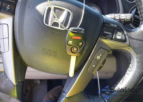 2015 Honda Pilot Touring из США, поврежденный, VIN 5FNYF3H95FB014847